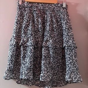 Large Sienna sky navy blue white flowered skirt